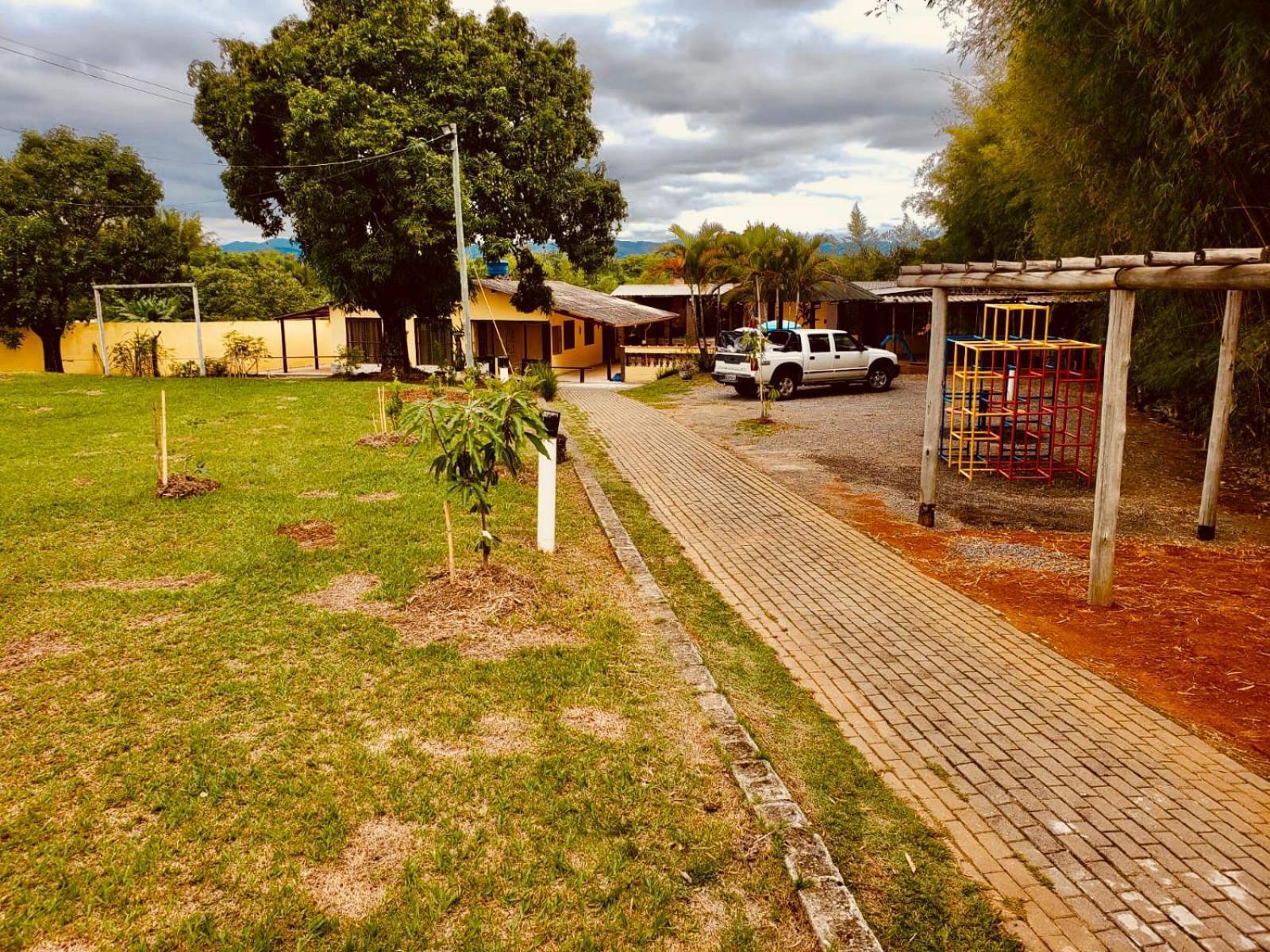 Chacara Charmosa Com Piscina, Campo De Futebol Villa Guaratinguetá Buitenkant foto